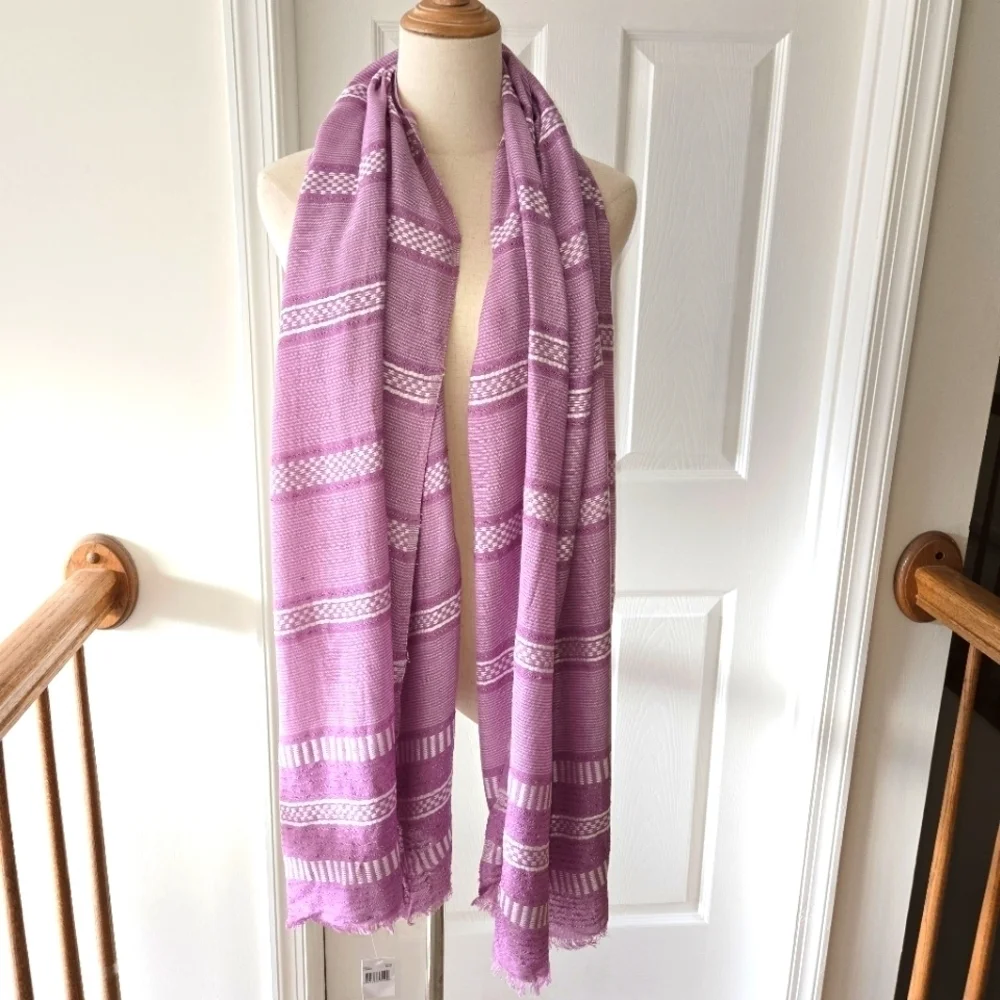 Pink Mauve White Rayon Metallic Striped Rectangular Scarf Wrap 27